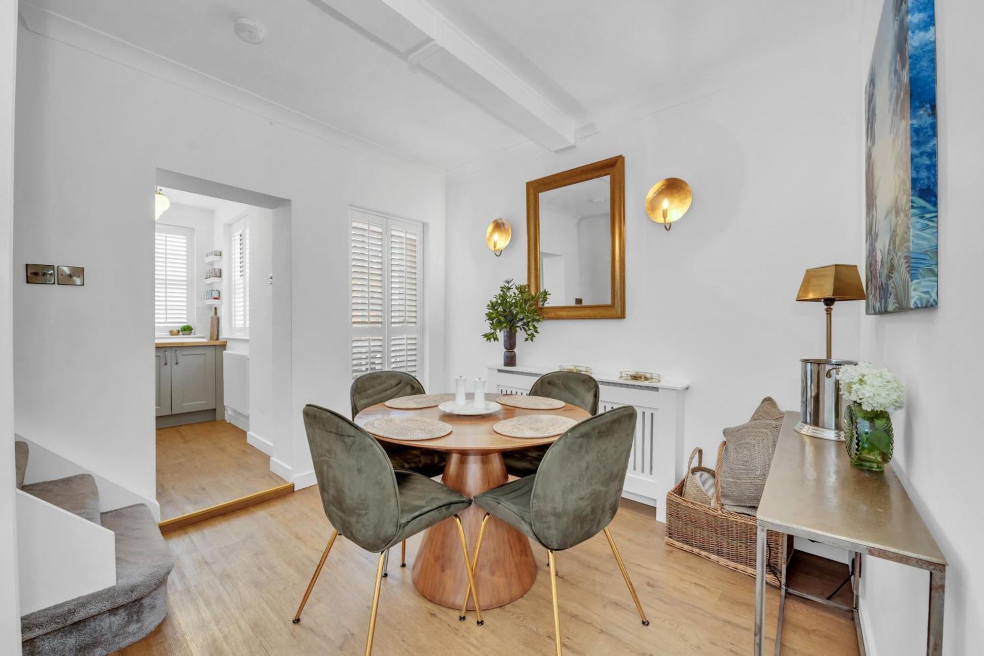 Charming Church Walk, Long Melford - 2 Bedroom Property With Parking 외부 사진